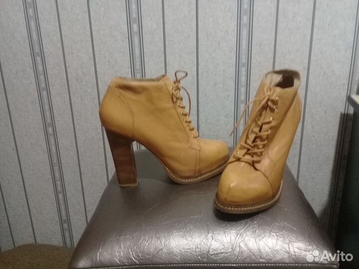 Ботильоны женские брендовые