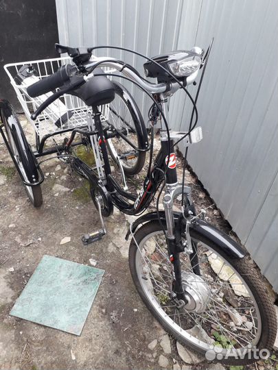 Электровелосипед трехколесный