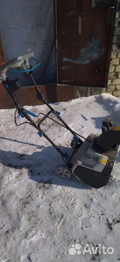 Снегоуборщик электрический
