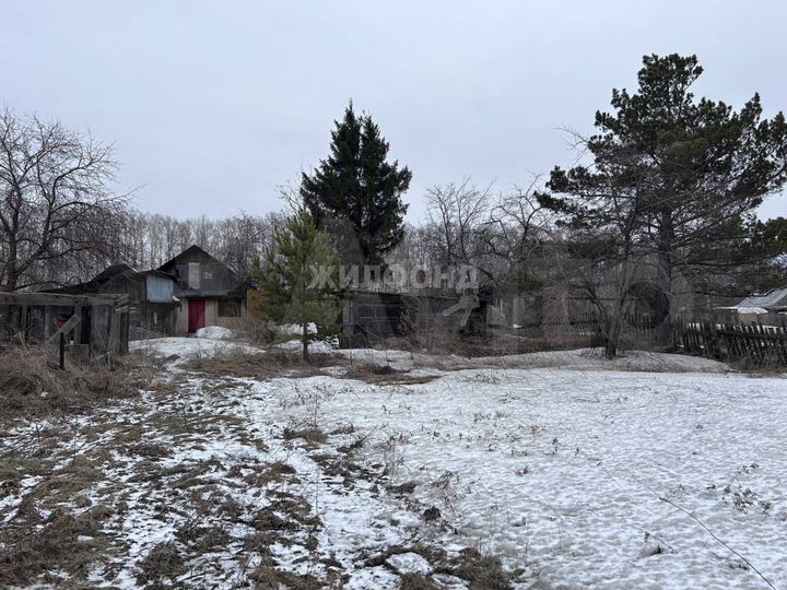 Дом 39,6 м² на участке 18 сот.