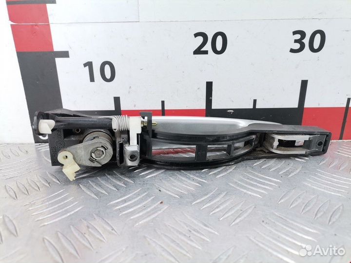 Ручка наружная передняя левая Peugeot 307 рест