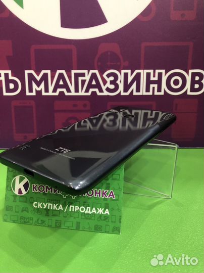 ZTE Blade A51, 2/32 ГБ