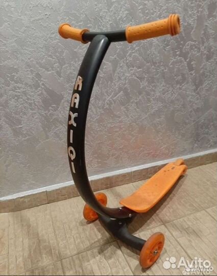Самокаты детские 2шт стоимость за все