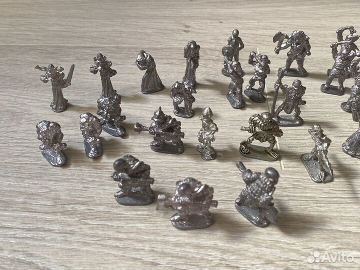 Оловянные солдатики монстры из 90х