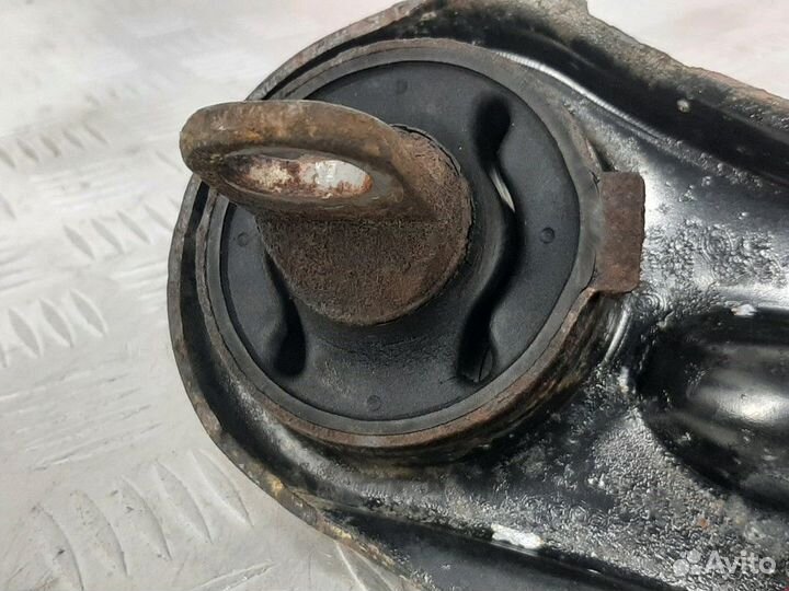 Рычаг задний правый Chrysler Sebring 3 2007