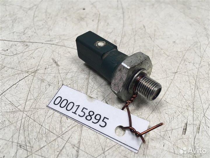 Датчик давления масла audi Q5 8R 2008-2017