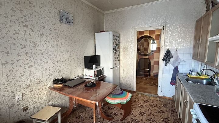 4-к. квартира, 93 м², 4/5 эт.