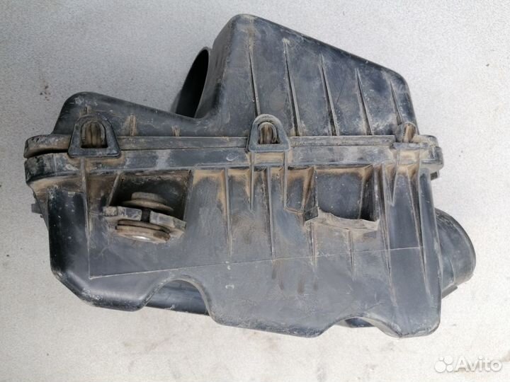 Корпус воздушного фильтра для Mazda 626 (GE)