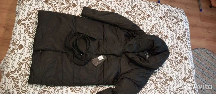 Куртка зимняя женская 42 44 размер новая