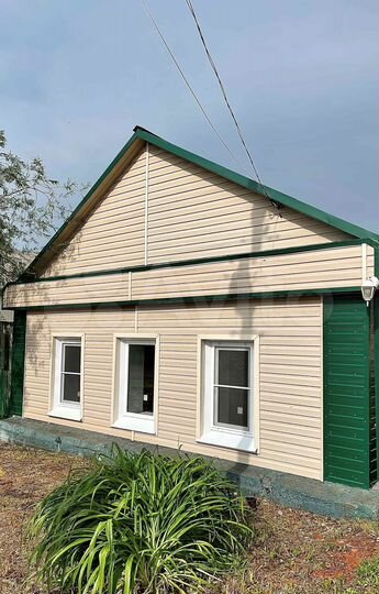 Дом 61 м² на участке 6 сот.