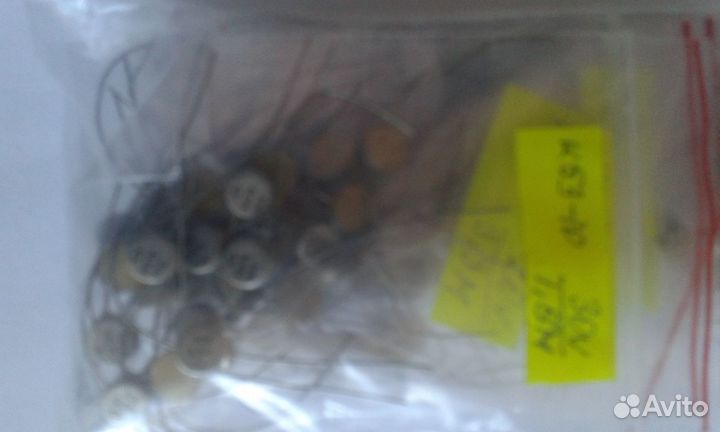 Транзисторы, микросхемы, тиристоры, конденсаторы