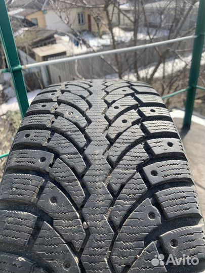 Pirelli Formula Ice 215/60 R17