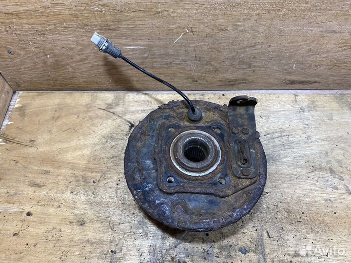 Ступица задняя левая Opel Antara