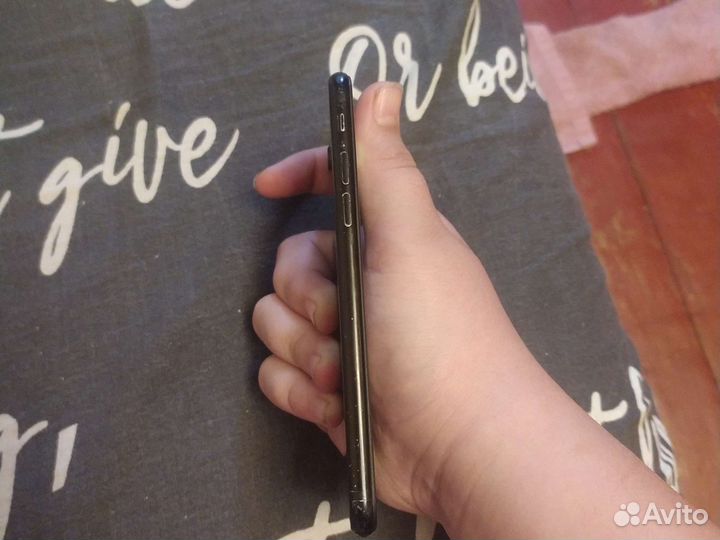Телефон iPhone 7 128gb