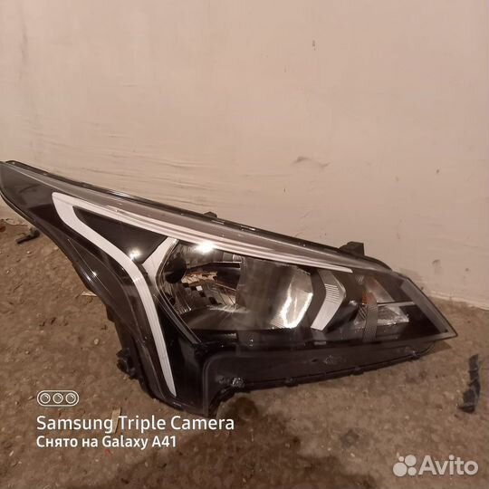 Фара kia rio 4
