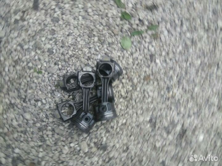 Поршень с шатуном фольксваген т-4 1.9 1Х