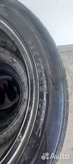 Westlake SU318 235/55 R18