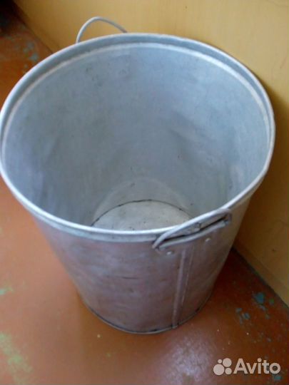 Бак алюминевый (для сыпучих материалов)