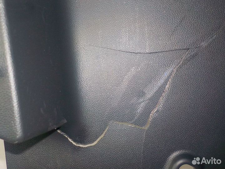 Обшивка багажника hyundai creta правая