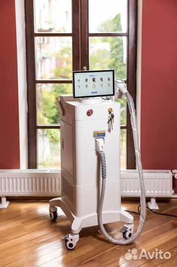 Диодный лазер для лазерной эпиляции и омоложения