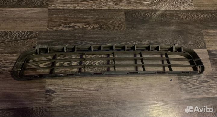 Toyota corolla 140 решетка радиатора