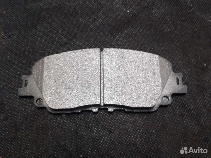 Тормозные колодки Toyota camry 70