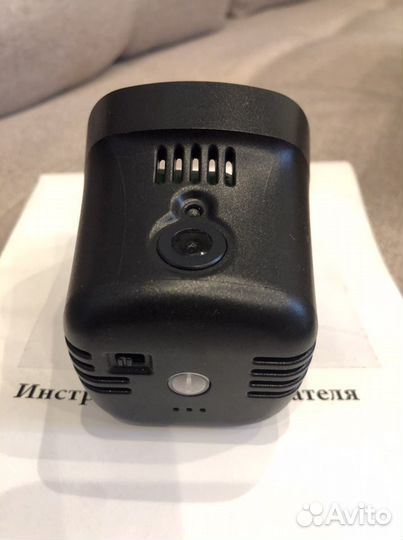 Видеорегистратор VW Golf 7 carmani TS-VW100 в кожу