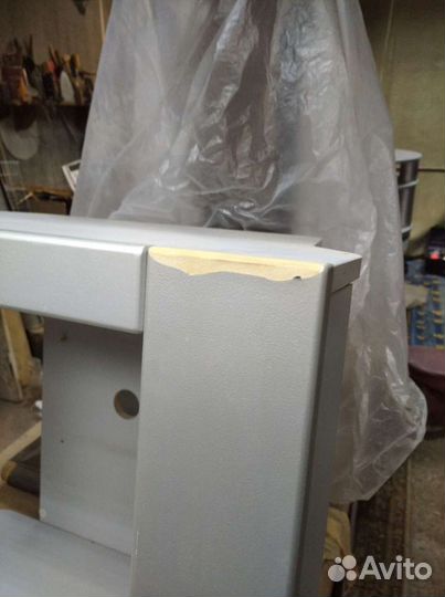 Полка под т/в