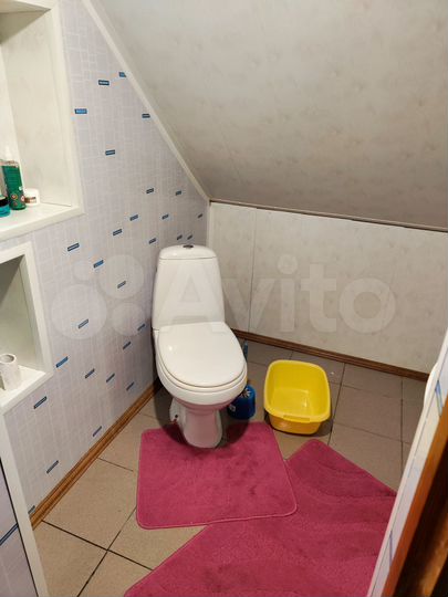 Комната 70 м² в 2-к., 2/2 эт.