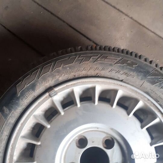 R15 Pirelli Carrier Winter 185/65, PCD 5x114.3 DIA 114.3