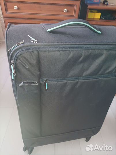 Чемодан на колесах