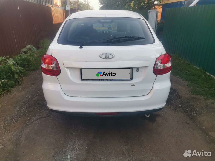 LADA Granta 1.6 МТ, 2014, битый, 136 600 км