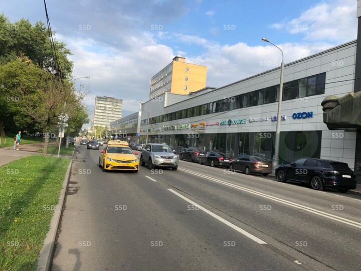 Продам торговое помещение, 1123.9 м²