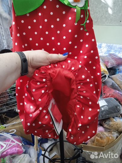 Клубничка карнавальный костюм