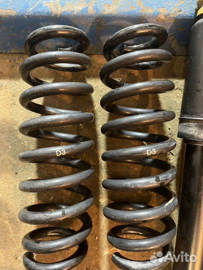 Амортизаторы BMW E90,E92,E93,E89 Мтех