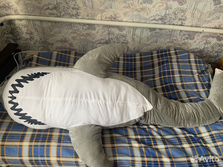 Игрушка мягкая. Серая акула 200см