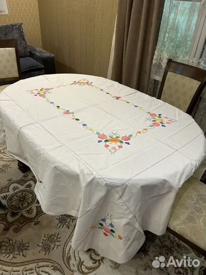 Скатерть с салфетками