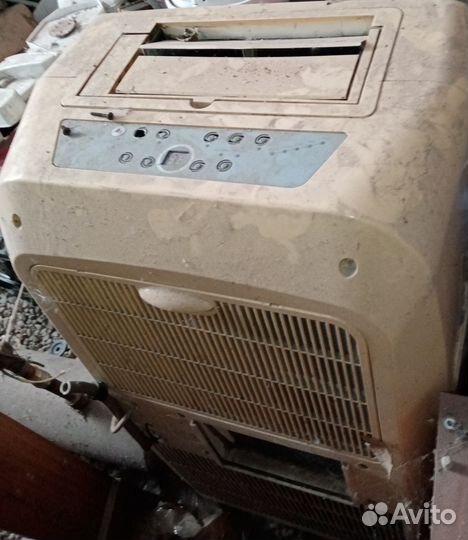 Холодильник,стералка, плита, кондиционер, вытяжка