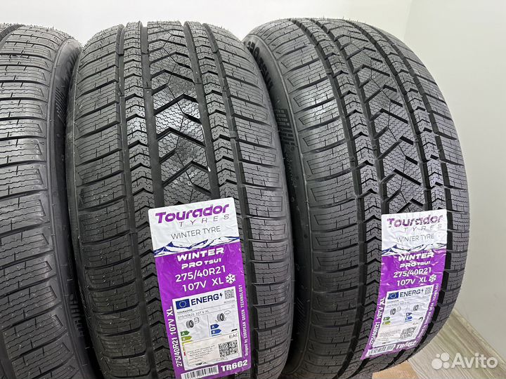 Tourador Winter Pro TSU1 275/40 R21 и 315/35 R21 111V