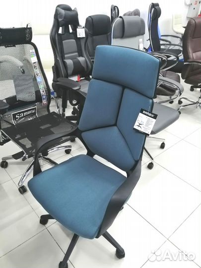 Компьютерное кресло