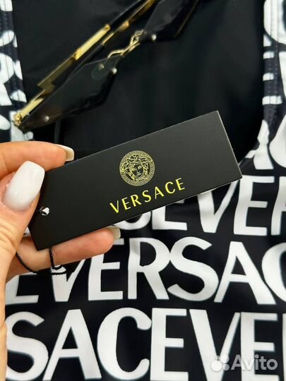 Купальник Versace слитный