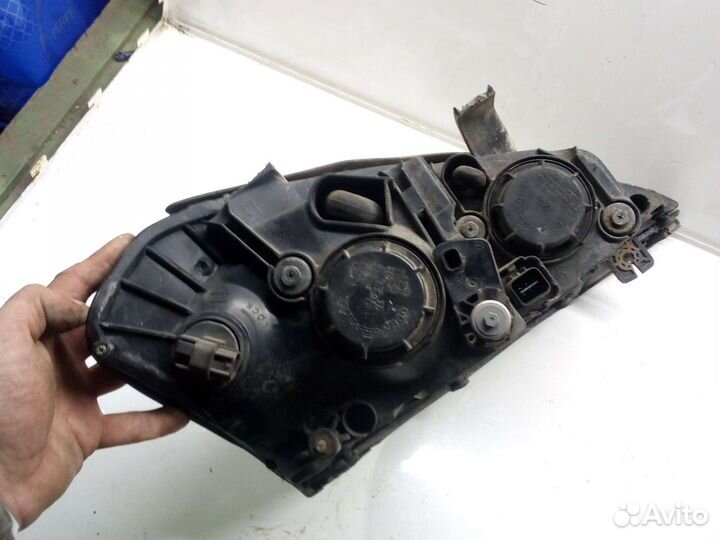 Фара передняя левая Ssangyong Kyron 2.0 Xdi 4WD