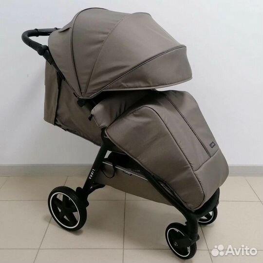 Коляска прогулочная luxmom new. Доставка