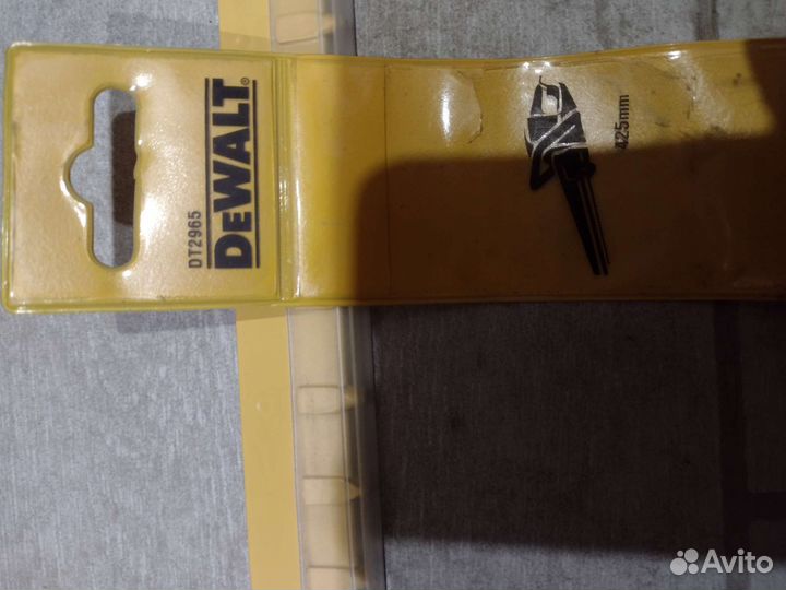 Полотно на аллигатор