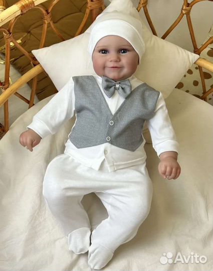 Костюм на выписку