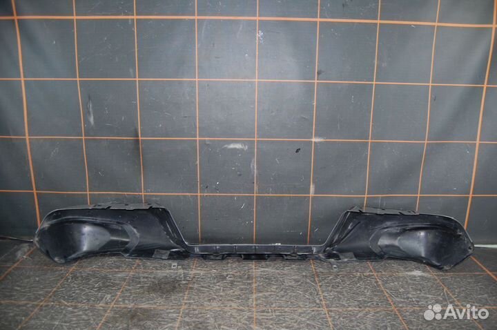 Бампер задний - Mitsubishi L200