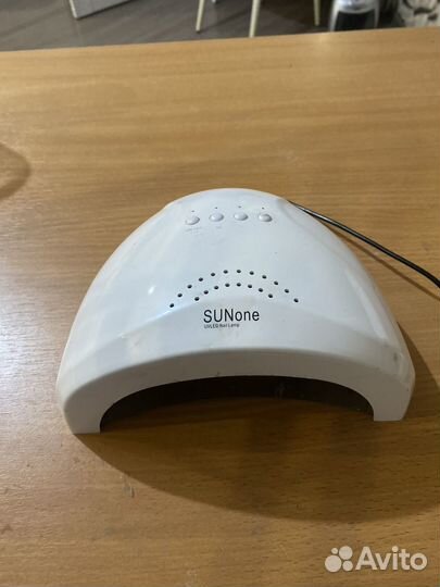 Лампа для ногтей