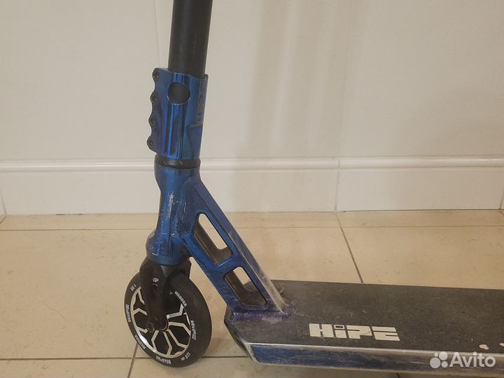 Трюковый самокат Hipe XL