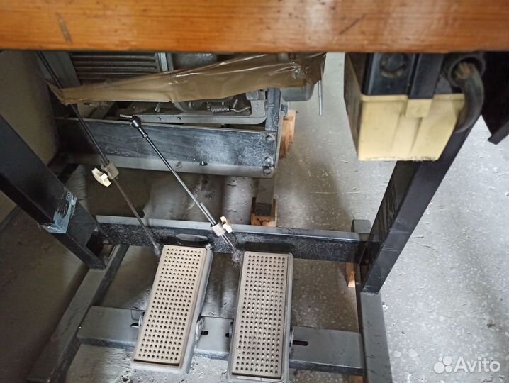 Швейная машина бу