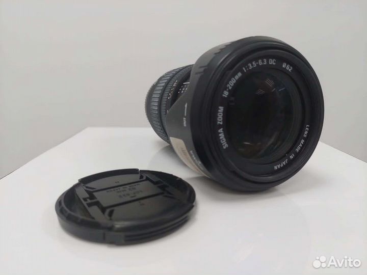 Объектив Sigma AF 18-200mm f/3.5-6.3 DC (1007)
